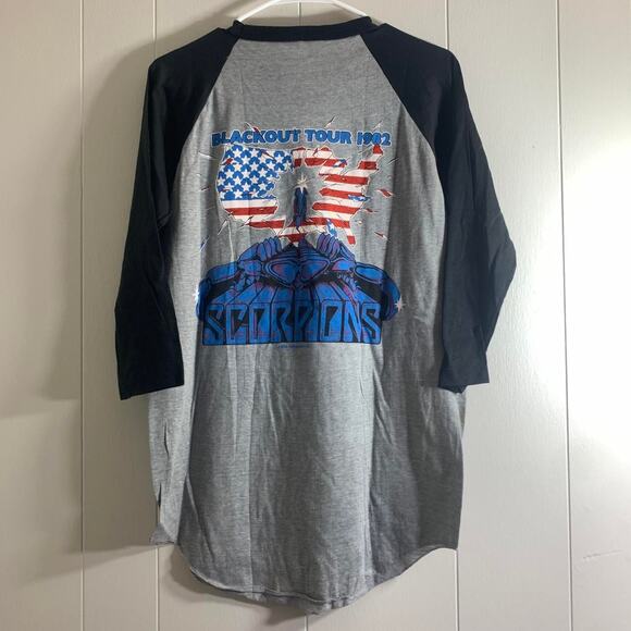 vintage 1982 SCORPIONS Band Blackout Tour double sided 3/4 sleeve tee shirt L - Picture 7 of 8